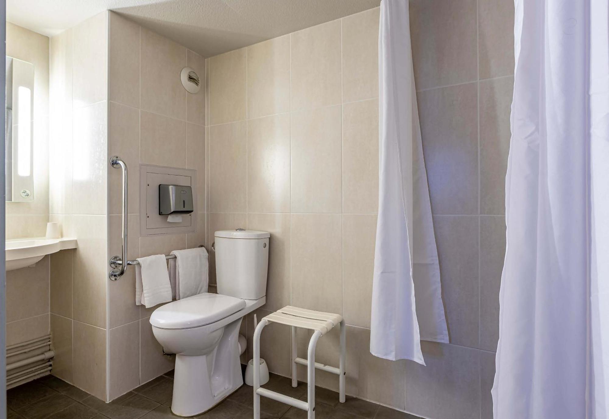 B&B Hotel Perigueux Boulazac Экстерьер фото
